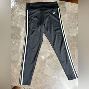Adidas leggings
